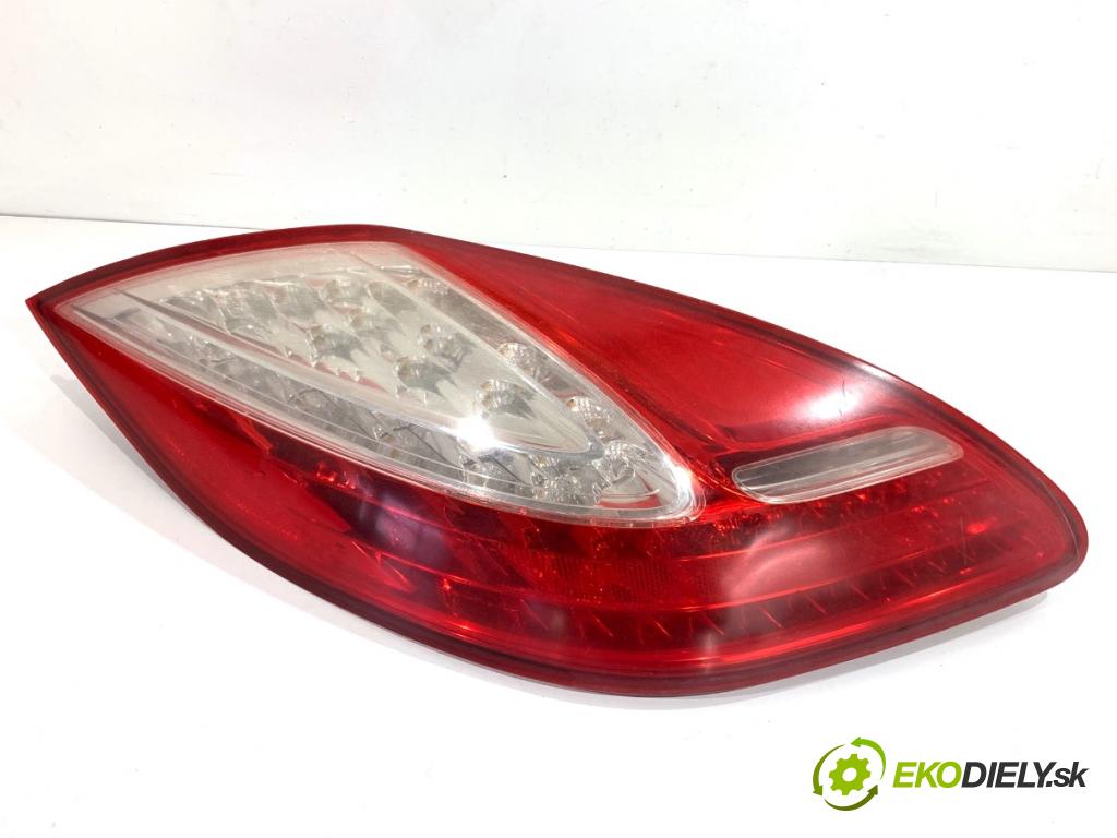 PORSCHE PANAMERA liftback 2010 294 kW 4.8 4S 4806 světlo pravý zadní část 97063141103