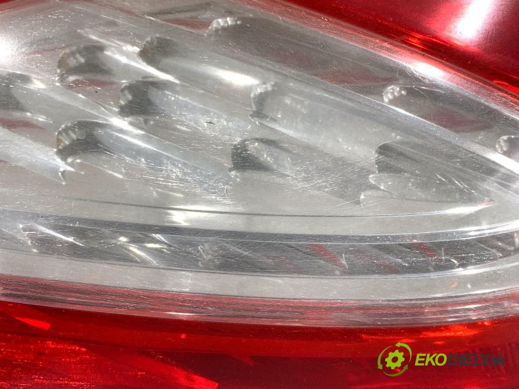 PORSCHE PANAMERA liftback 2010 294 kW 4.8 4S 4806 světlo pravý zadní část 97063141103