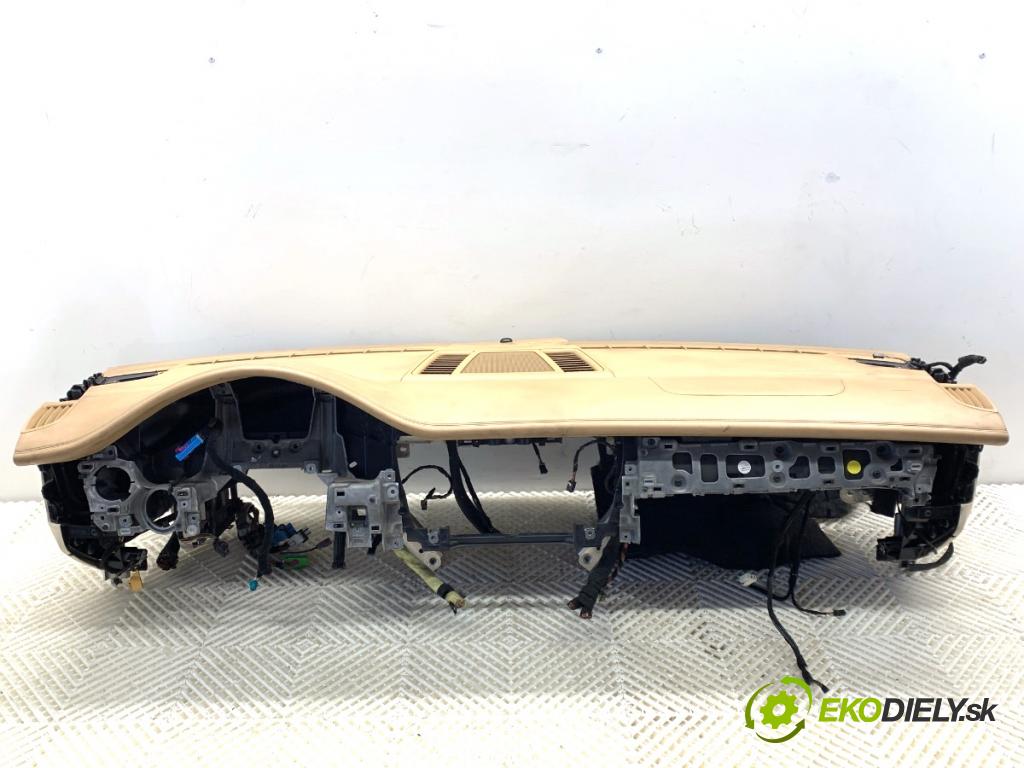 PORSCHE PANAMERA liftback 2010 294 kW 4.8 4S 4806 Palubná doska 97055232600 (Palubná doska)