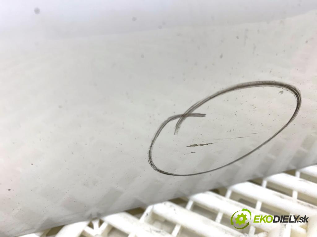 PORSCHE PANAMERA liftback 2010 294 kW 4.8 4S 4806 dveře levý přední část