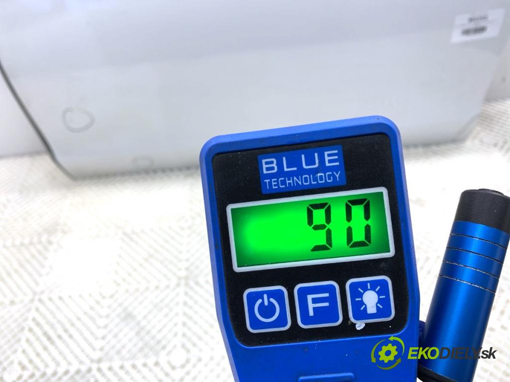 PORSCHE PANAMERA liftback 2010 294 kW 4.8 4S 4806 dveře levý přední část