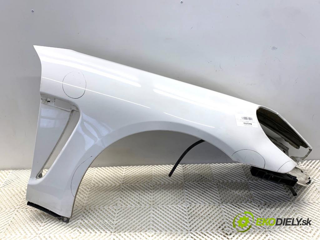 PORSCHE PANAMERA liftback 2010 294 kW 4.8 4S 4806 blatník pravý přední část 