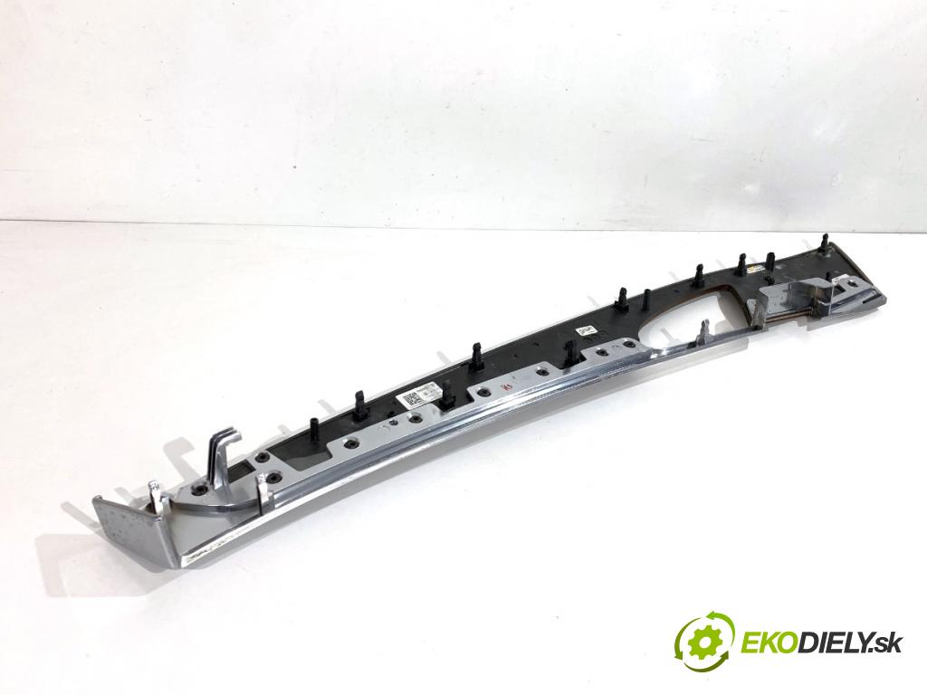 PORSCHE PANAMERA liftback 2010 294 kW 4.8 4S 4806 lišty kryt dveře 970555382 970555381