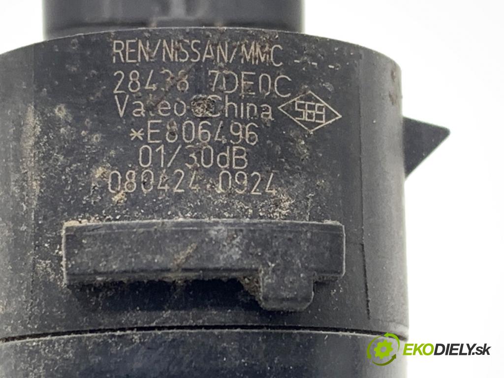 NISSAN QASHQAI J12 SUV 2024 103 kW 1.3 DIG-T 1332 snímač PDC 284387DE0C