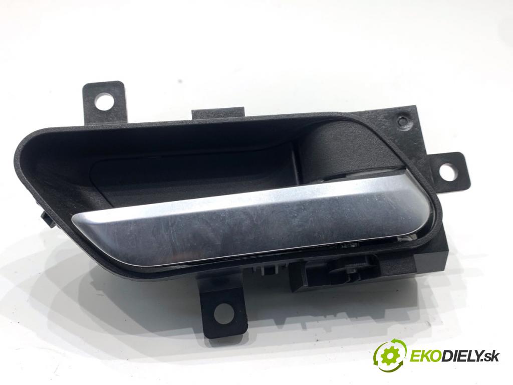 NISSAN QASHQAI J12 SUV 2024 103 kW 1.3 DIG-T 1332 klika vnejší pravý přední část 806706UA0A