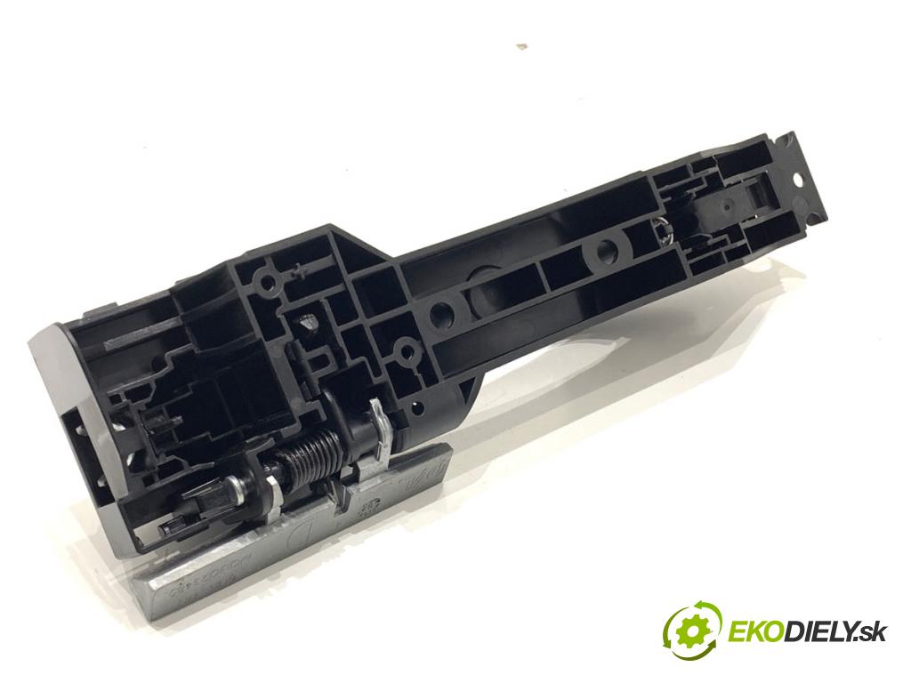 NISSAN QASHQAI J12 SUV 2024 103 kW 1.3 DIG-T 1332 Kľučka vonkajšia pravy zad 826106UA0A