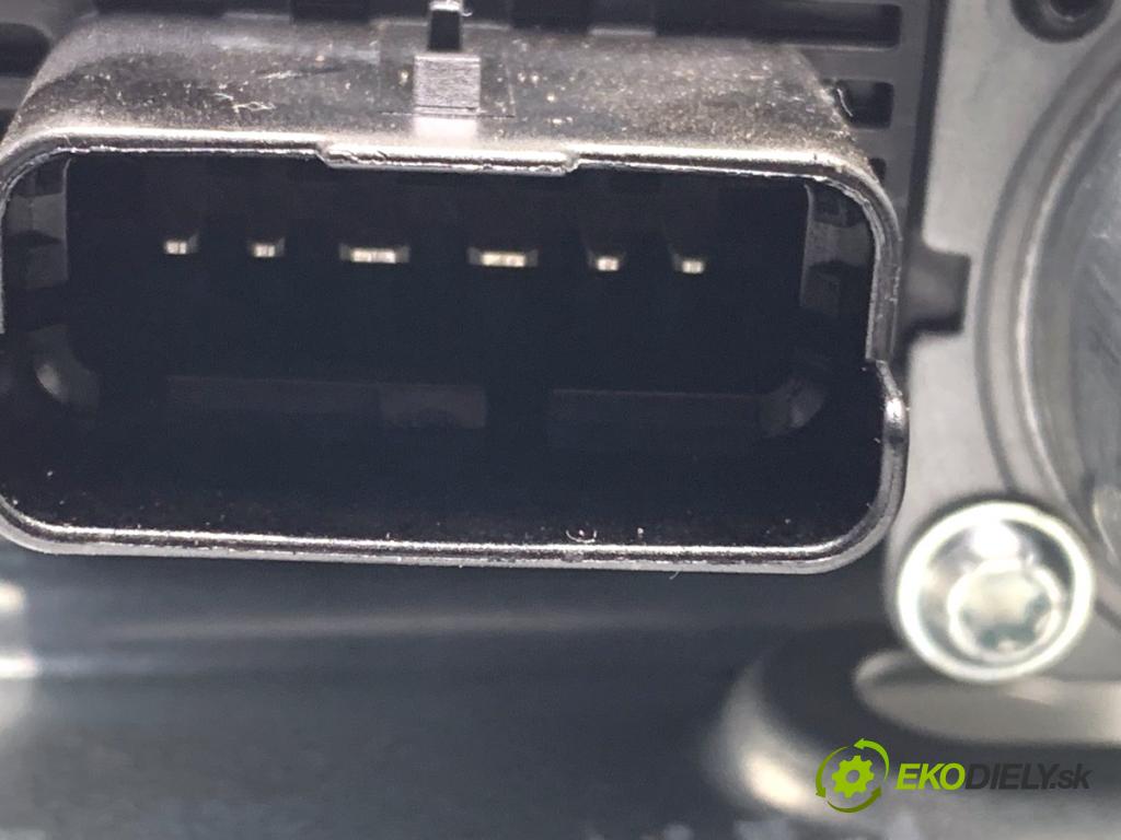 NISSAN QASHQAI J12 SUV 2024 103 kW 1.3 DIG-T 1332 Mechanizmus okna pravy predný 80700HN20A