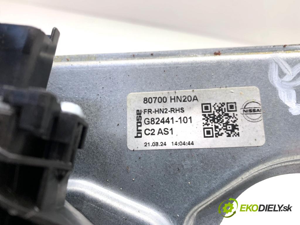 NISSAN QASHQAI J12 SUV 2024 103 kW 1.3 DIG-T 1332 mechanismus okna pravý přední část 80700HN20A