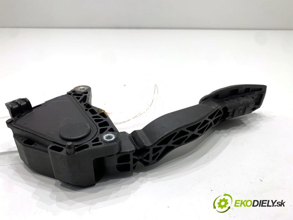 NISSAN QASHQAI J12 SUV 2024 103 kW 1.3 DIG-T 1332 Potenciometer plynu 180026UA3B (Potenciometer plynového pedálu)