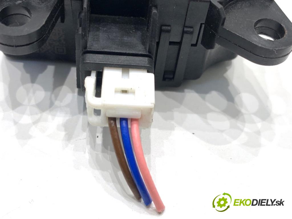 NISSAN QASHQAI J12 SUV 2024 103 kW 1.3 DIG-T 1332 motor topení 277316RF0A