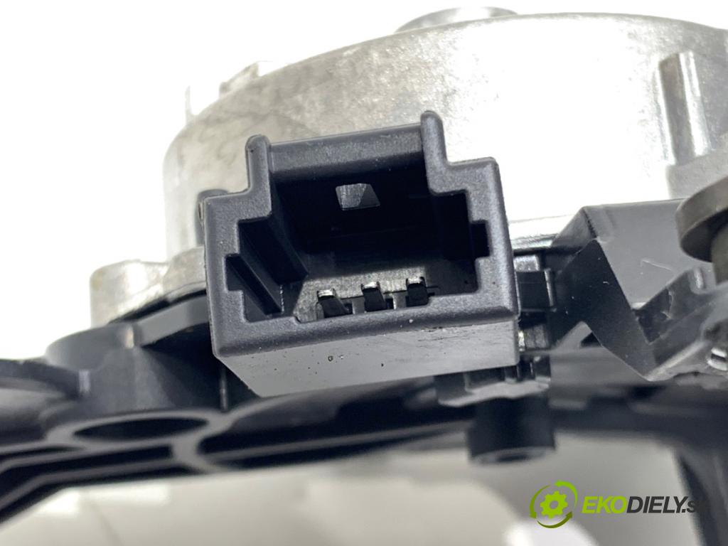 NISSAN QASHQAI J12 SUV 2024 103 kW 1.3 DIG-T 1332 motor stěračů zadní část 287106UA0A