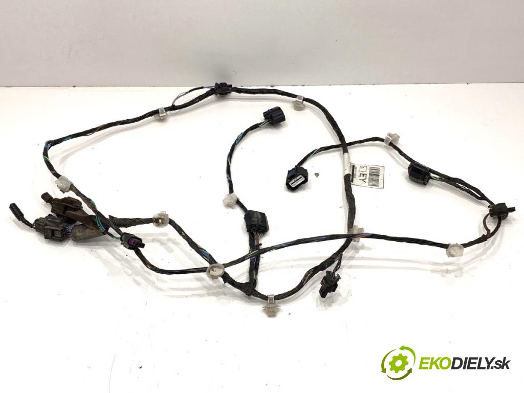 NISSAN QASHQAI J12 SUV 2024 103 kW 1.3 DIG-T 1332 Káblovačka PDC zad 24093HN11C