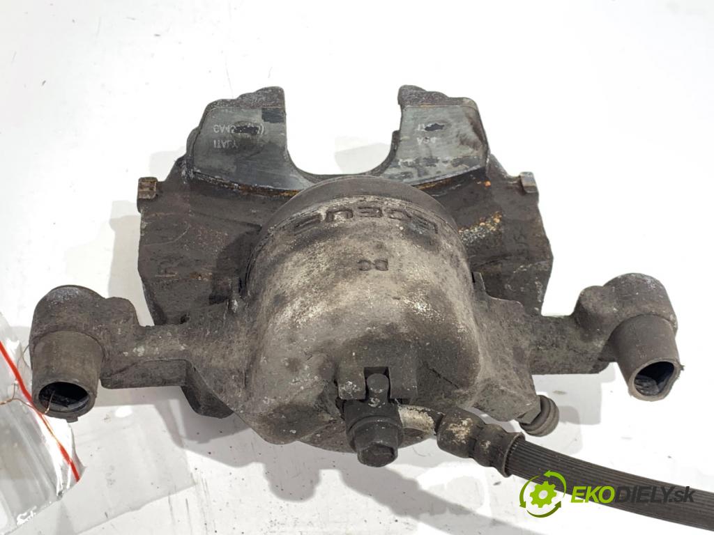 NISSAN QASHQAI J12 SUV 2024 103 kW 1.3 DIG-T 1332 brzdič třmen levý přední část