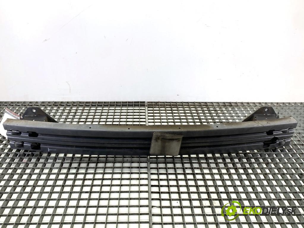 NISSAN QASHQAI J12 SUV 2024 103 kW 1.3 DIG-T 1332 výztuha nárazníka zadní část  (Zadní výztuha)