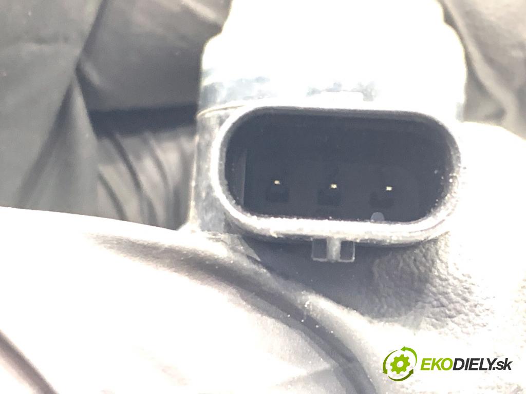 NISSAN QASHQAI J12 SUV 2024 103 kW 1.3 DIG-T 1332 snímač PDC 284387DE0B