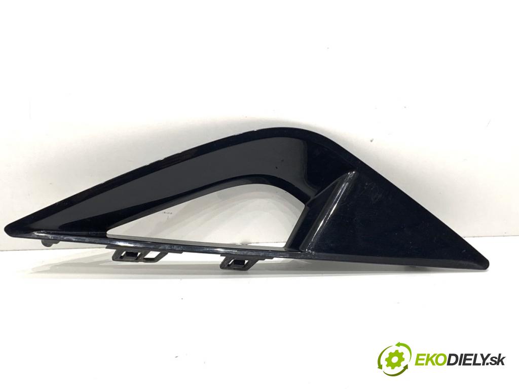 NISSAN QASHQAI J12 SUV 2024 103 kW 1.3 DIG-T 1332 Mriežky halogénu, hmlovky pravá 62256HN10A