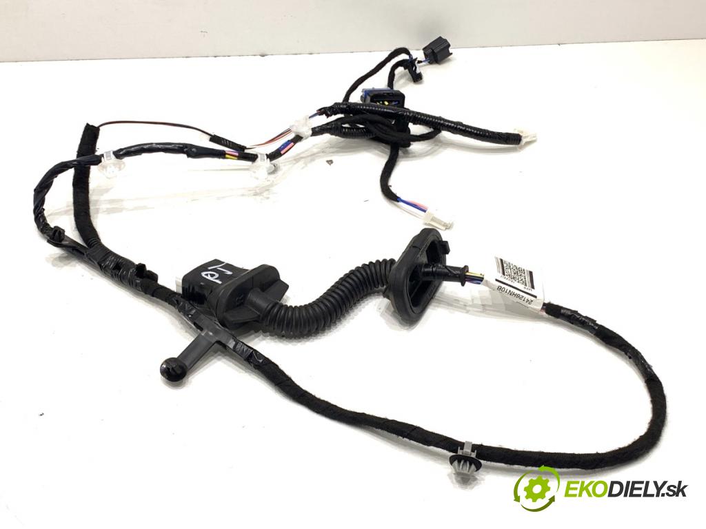 NISSAN QASHQAI J12 SUV 2024 103 kW 1.3 DIG-T 1332 káblovačka dveře zadní část pravý 24126HN10B