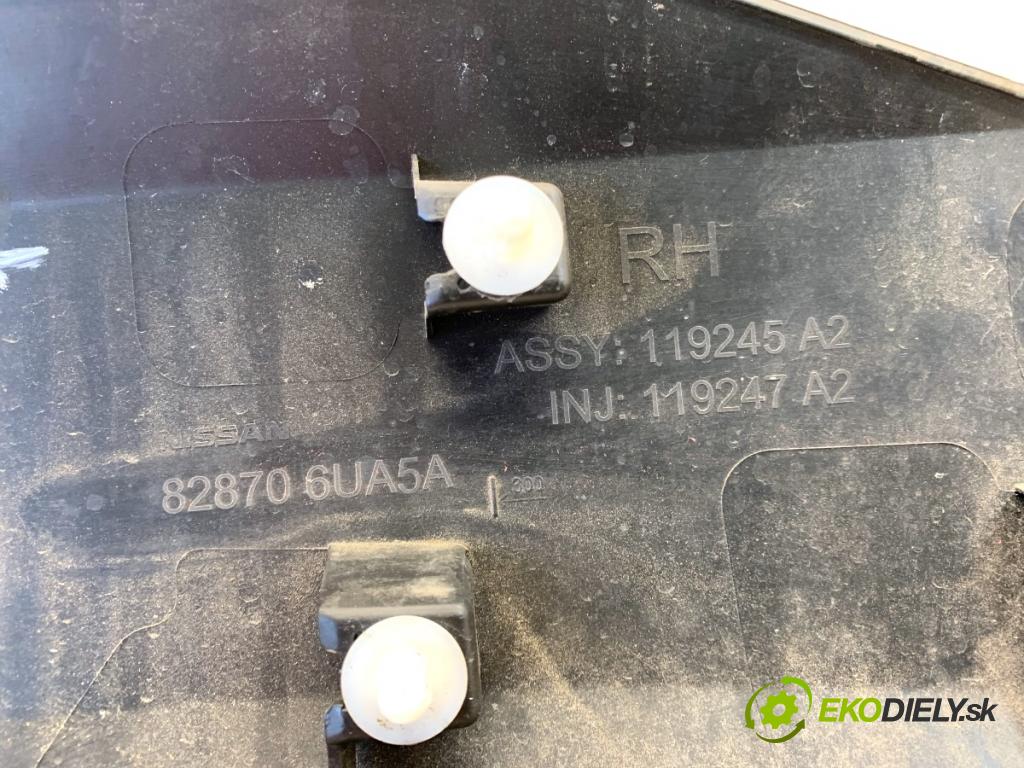 NISSAN QASHQAI J12 SUV 2024 103 kW 1.3 DIG-T 1332 lišta dveře pravý zadní část 82870-6UA5A
