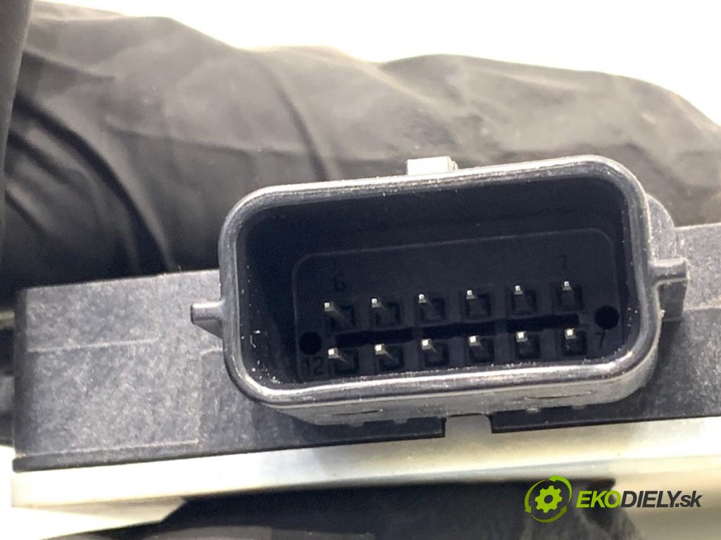 NISSAN QASHQAI J12 SUV 2024 103 kW 1.3 DIG-T 1332 snímač MRTVÍ klapka 284N0HN20B