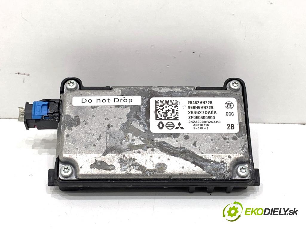 NISSAN QASHQAI J12 SUV 2024 103 kW 1.3 DIG-T 1332 KAMERA okna prednej 28462HN22B