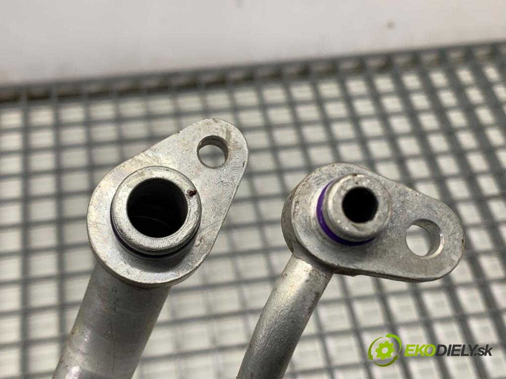 SKODA SUPERB III Kombi 2020 160 kW 1.4 TSI iV 1395 rúrka klimatizácie 5Q1816738M (Rúrka klimatizácie)