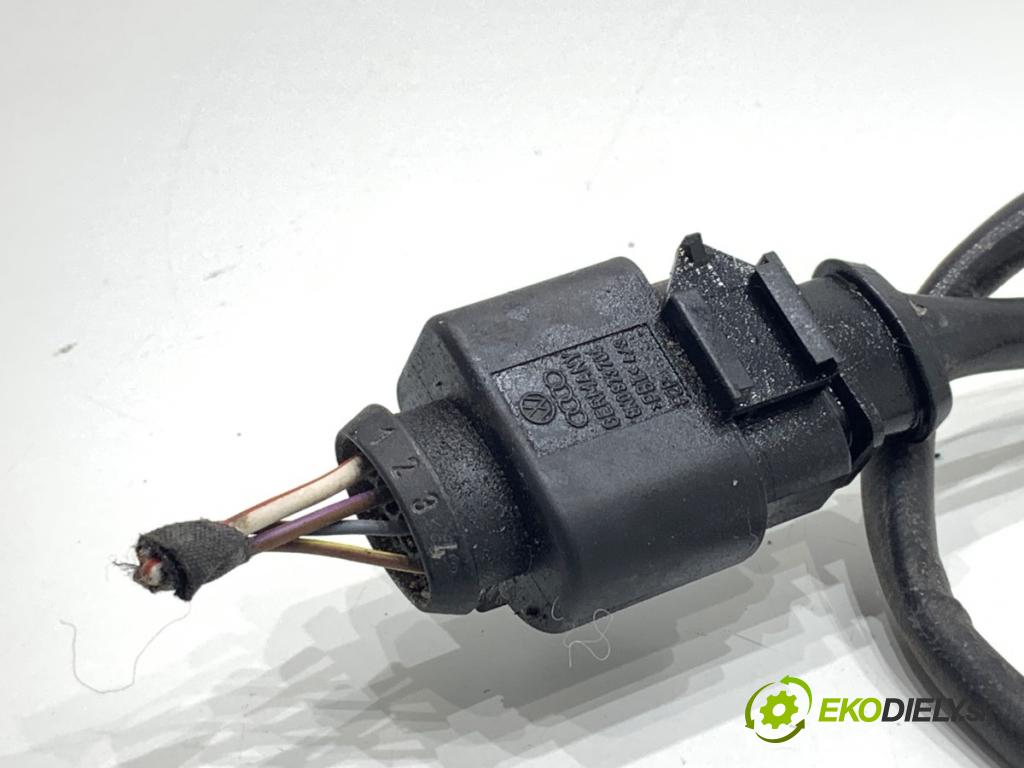 SKODA SUPERB III Kombi 2020 160 kW 1.4 TSI iV 1395 sonda lambda zadní část 04E906262JE (Lambda sonda)