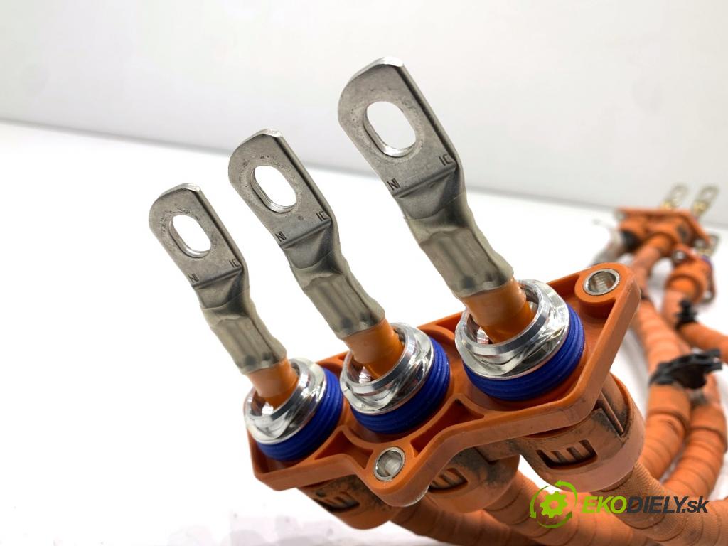 SKODA SUPERB III Kombi 2020 160 kW 1.4 TSI iV 1395 trubka vysokého NAPĚTÍ: 3Q0971013D