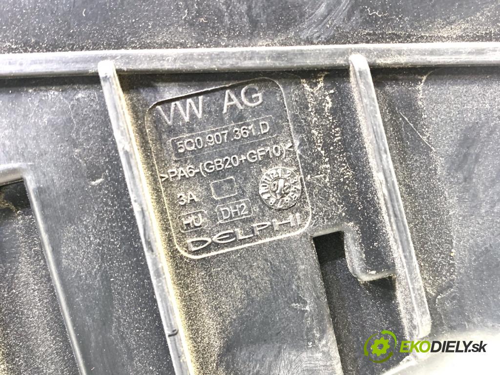 SKODA SUPERB III Kombi 2020 160 kW 1.4 TSI iV 1395 Skrinka poistková 5Q0907361D (Poistková skrinka)