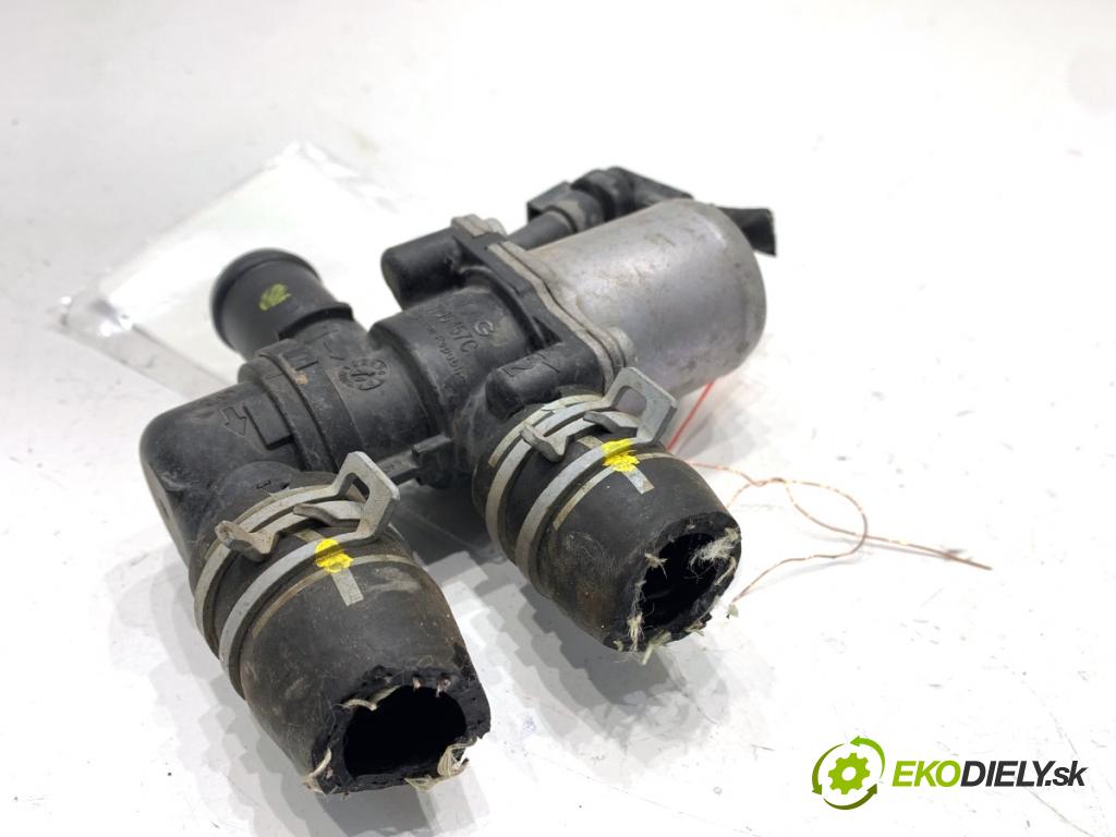 SKODA SUPERB III Kombi 2020 160 kW 1.4 TSI iV 1395 Magnetický ventil vody 5Q0906457C (Elektrosúčasti ostatné)