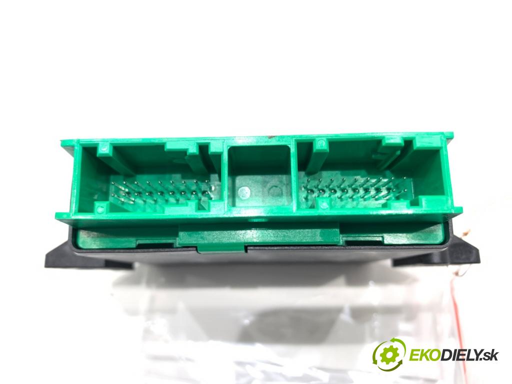 PEUGEOT 508 SW I Kombi 2017 133 kW 2.0 HDi 180 RXH 1997 Modul PDC 9815361480 0263004886 (Riadiaca jednotka ostatné)