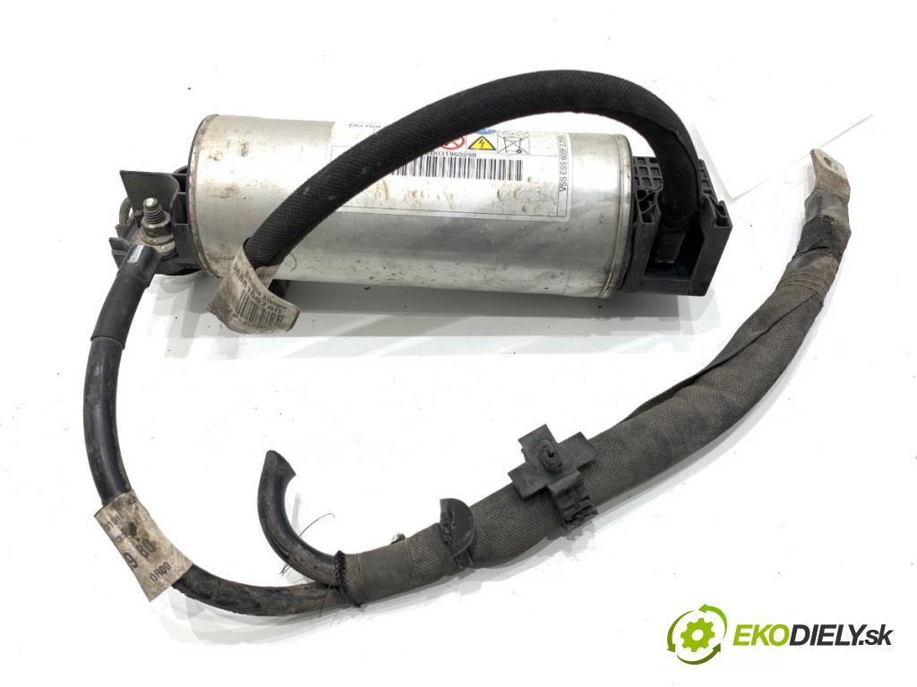 PEUGEOT 508 SW I Kombi 2017 133 kW 2.0 HDi 180 RXH 1997 kondenzátor Start brzdových světel 9801739380