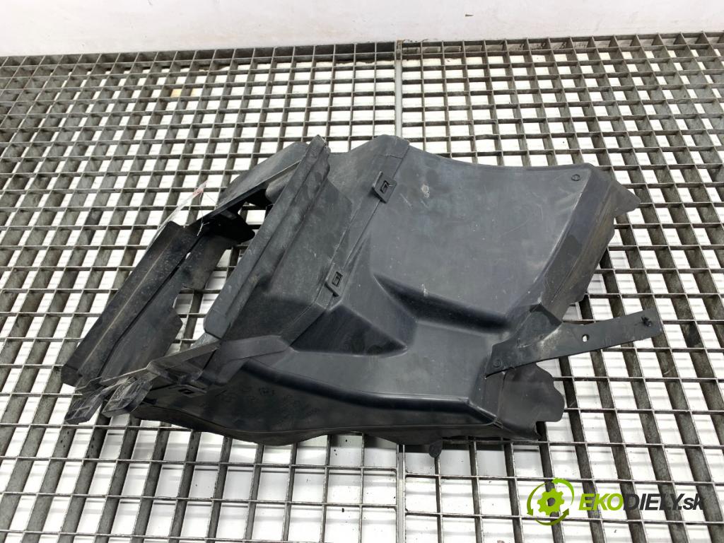 PEUGEOT 308 II liftback 2020 96 kW 1.2 THP 130 1199 volant vzduchu AA38372307