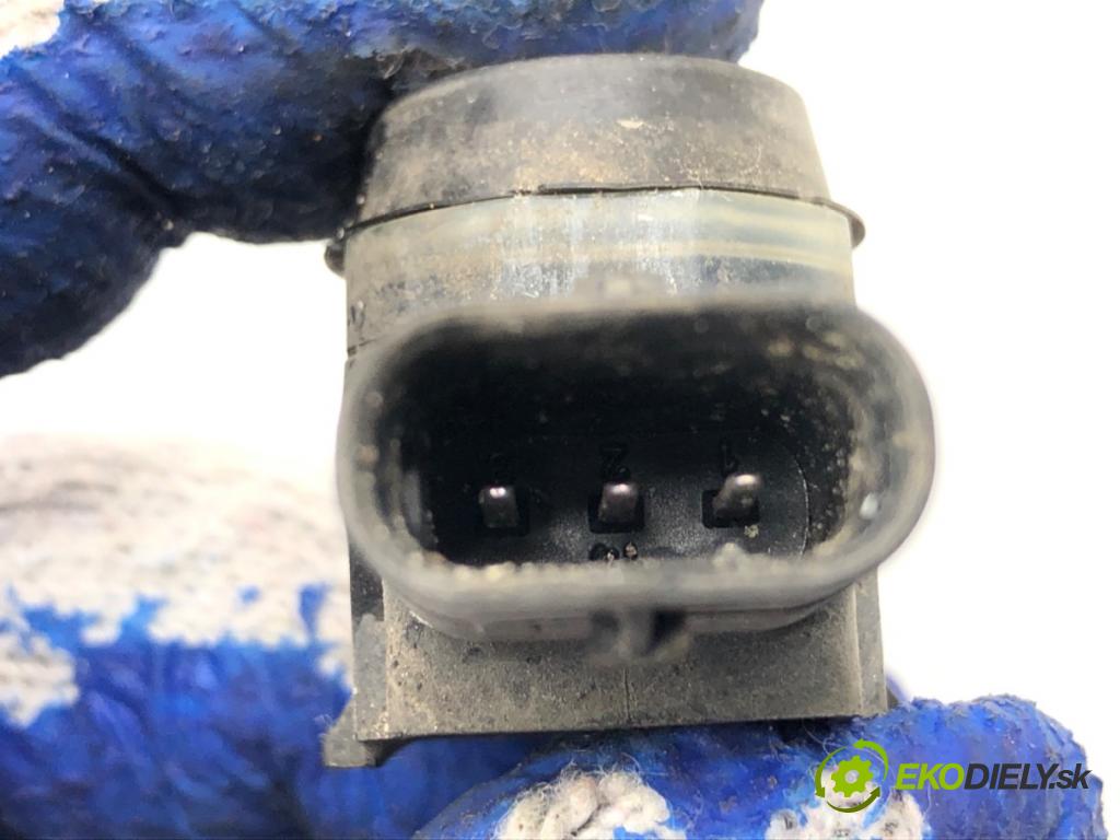 PORSCHE PANAMERA liftback 2010 294 kW 4.8 4S 4806 snímač PDC 3C0919275S