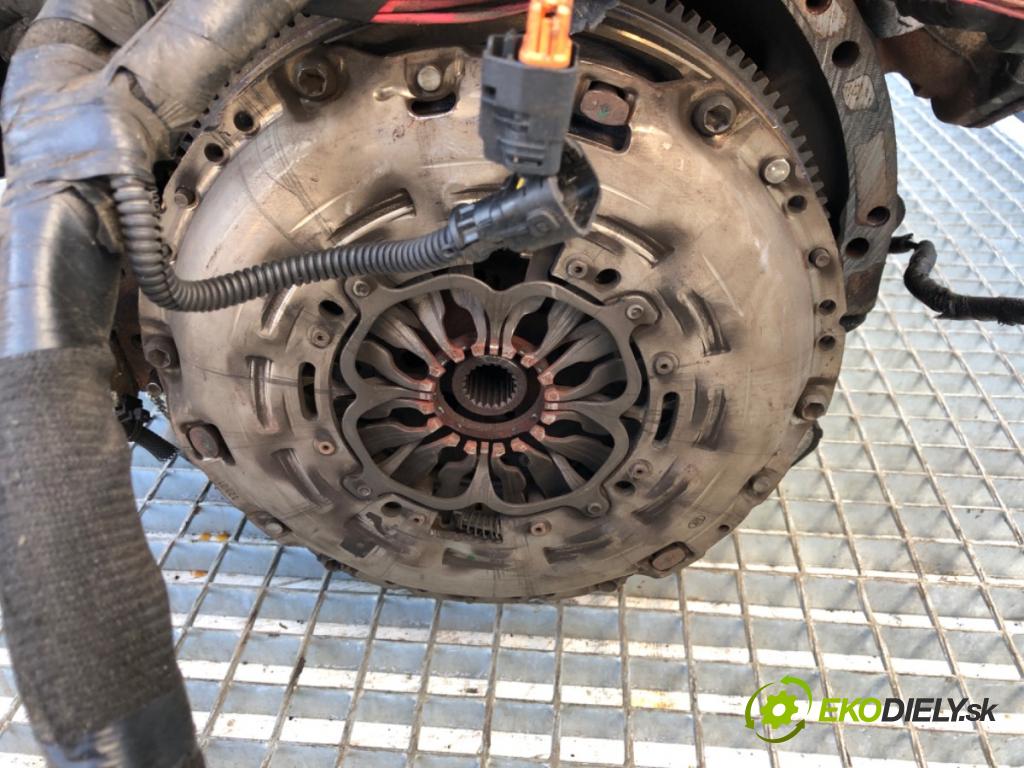 RENAULT MASTER III Autobus 2015 120 kW 2.3 dCi 165 FWD (JV0P, JV0U) 2298 motor KOMPLETNÍ: M9T