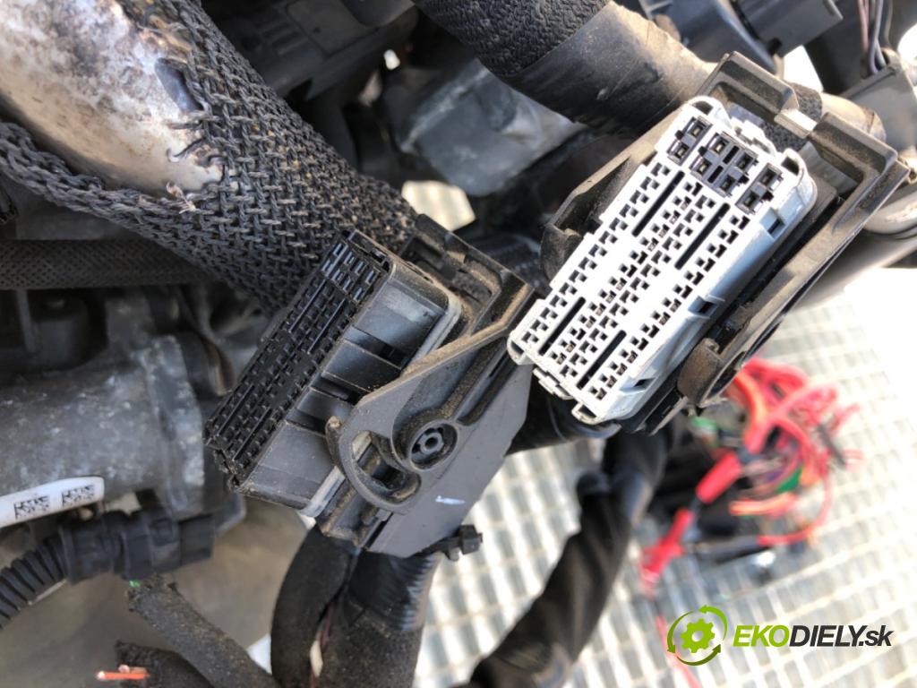 RENAULT MASTER III Autobus 2015 120 kW 2.3 dCi 165 FWD (JV0P, JV0U) 2298 motor KOMPLETNÍ: M9T