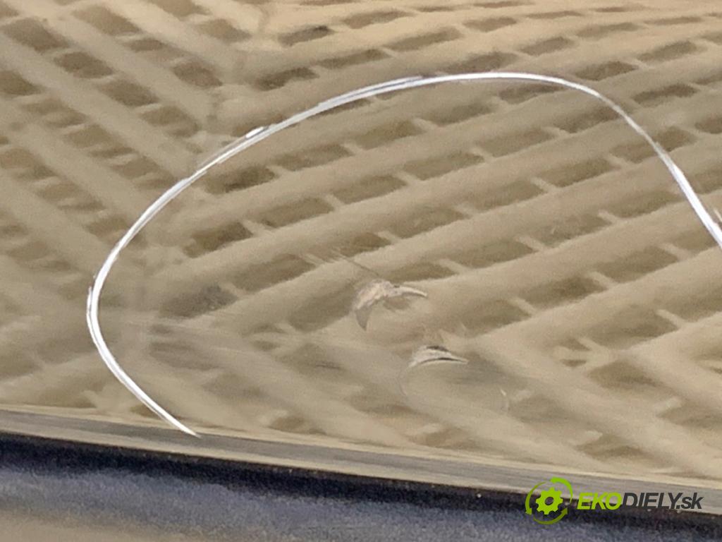 JAGUAR XF I sedan 2014 177 kW 2.0 1999 Nárazník zad  (Kľučka dverí ostatné)