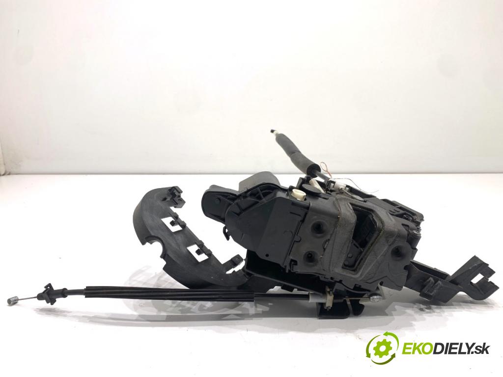 JAGUAR XF I sedan 2014 177 kW 2.0 1999 zámok dveře levý zadní část 8X2A-26413-BC