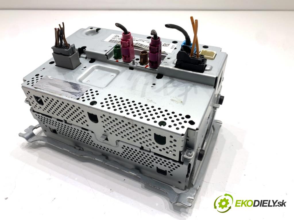 JAGUAR XF I sedan 2014 177 kW 2.0 1999 Dislpej FX23-10E889-AG (Prístrojová doska)