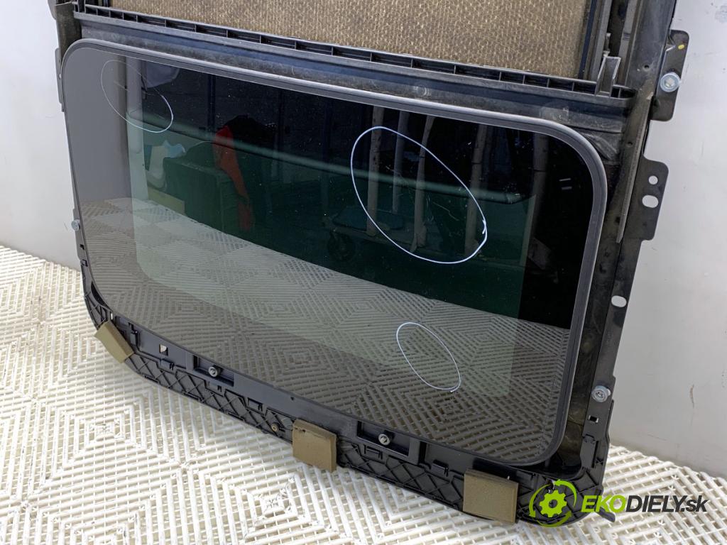 JAGUAR XF I sedan 2014 177 kW 2.0 1999 střešní okno  (Sklo karoserie)