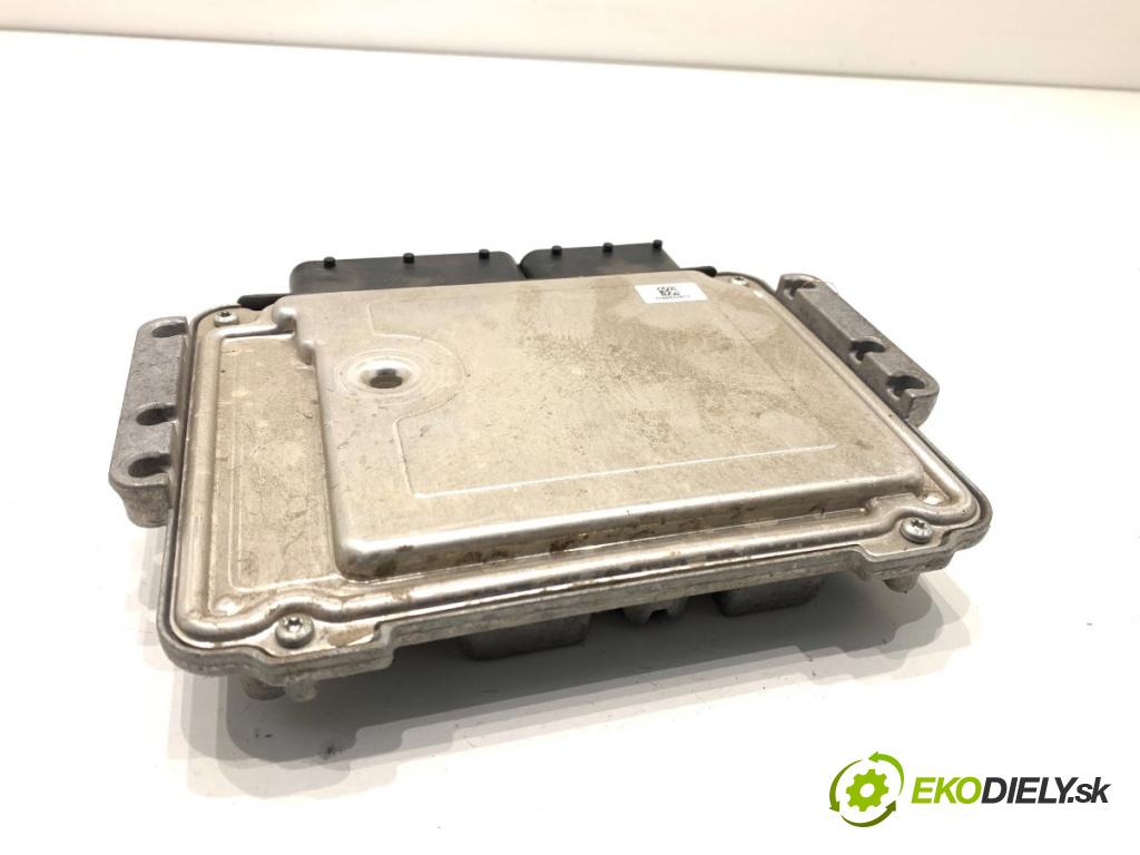 JAGUAR XF I sedan 2014 177 kW 2.0 1999 riadiaca jednotka Motor EW93-12B684-MA (Riadiaca jednotka)