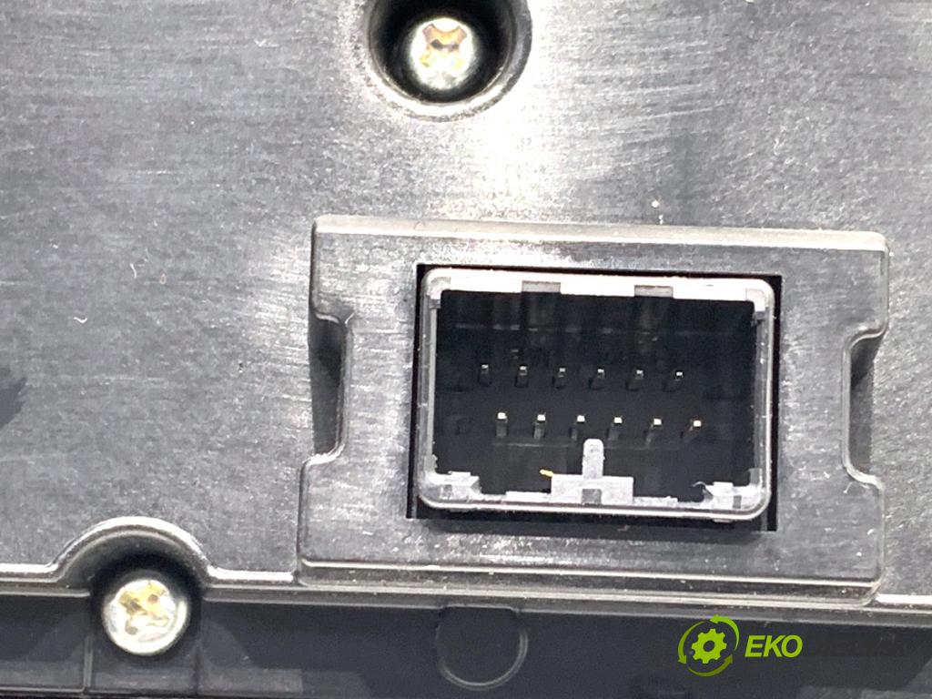 JAGUAR XF I sedan 2014 177 kW 2.0 1999 Panel ovládania kúrenia CX23-18C858-CD (Prepínacie páčky pod volantom)