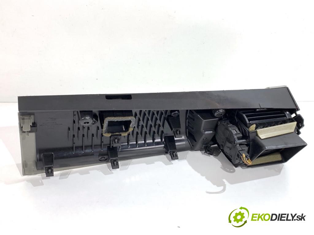 JAGUAR XF I sedan 2014 177 kW 2.0 1999 lišty kryt 8X23-043C26 8X23-045K16-A (Lišta)