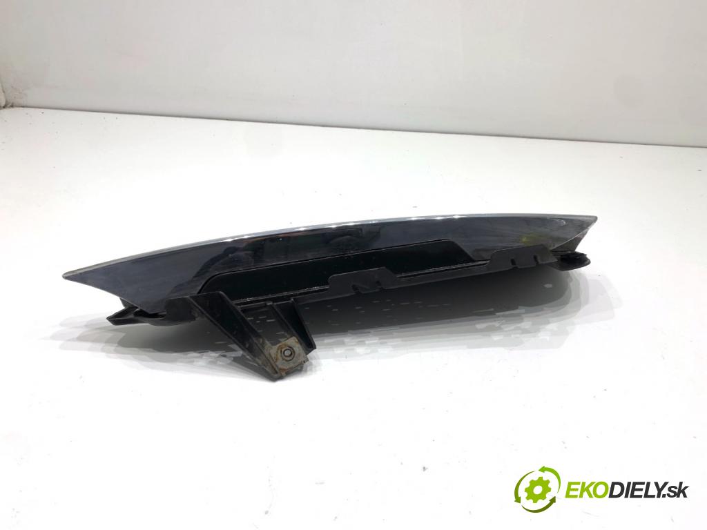 JAGUAR XF I sedan 2014 177 kW 2.0 1999 mří nárazníka levý přední část CX23-15K233-A