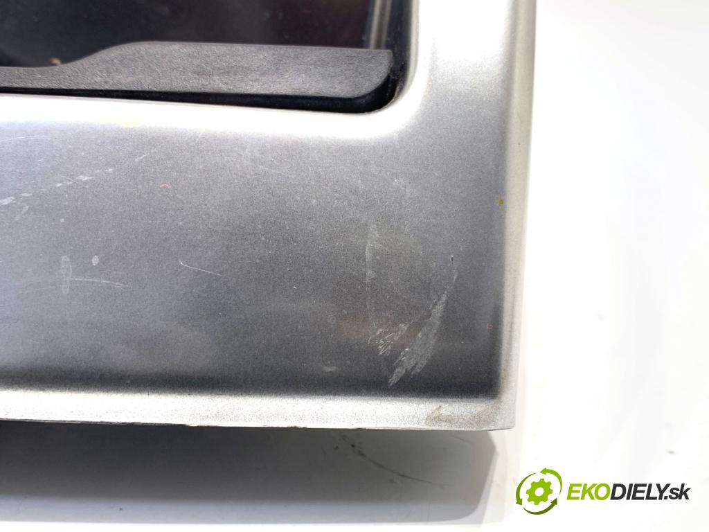 JAGUAR XF I sedan 2014 177 kW 2.0 1999 mří topení zadní část AX23-67846-A