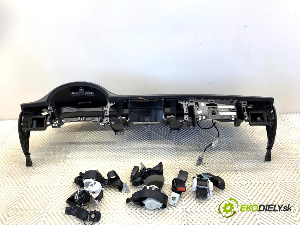 JAGUAR XF I sedan 2014 177 kW 2.0 1999 Palubná doska silentbloku pasy 