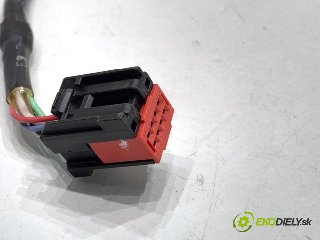 JAGUAR XF I sedan 2014 177 kW 2.0 1999 KAMERA ZPĚT: DX23-19G490-AD