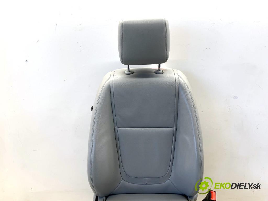 JAGUAR XF I sedan 2014 177 kW 2.0 1999 Sedadlo pravy predný