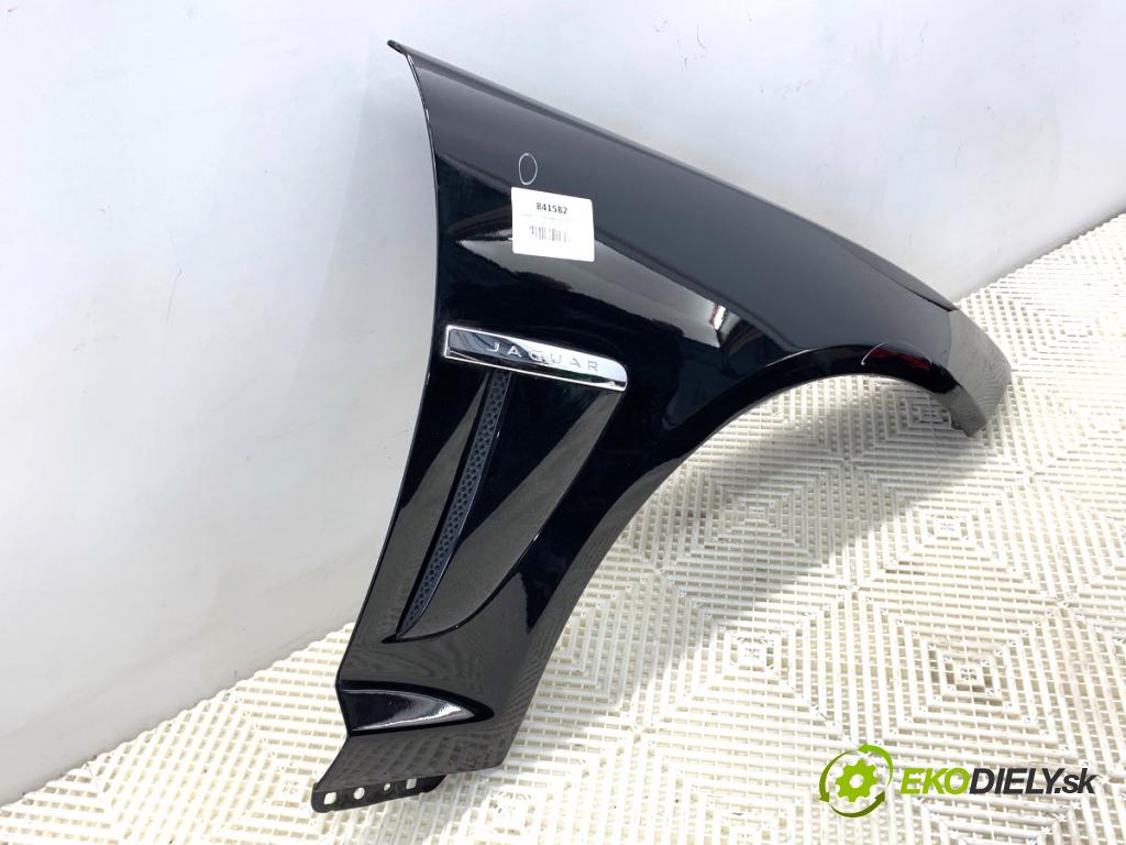 JAGUAR XF I sedan 2014 177 kW 2.0 1999 Blatník pravy predný LIFT