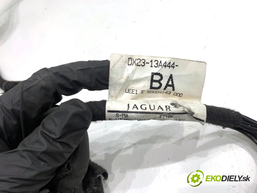 JAGUAR XF I sedan 2014 177 kW 2.0 1999 káblovačka dveří kufra zadní část DX23-14A227-BB