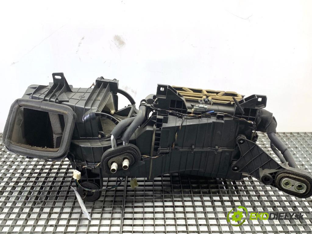 JAGUAR XF I sedan 2014 177 kW 2.0 1999 topné těleso radiátor topení komplet KOMBAJN EX23-19B555-CB (Radiátor topení)